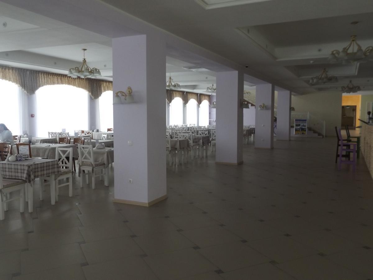 Hotel Vitapark Sonyachnyy Provans Satanów